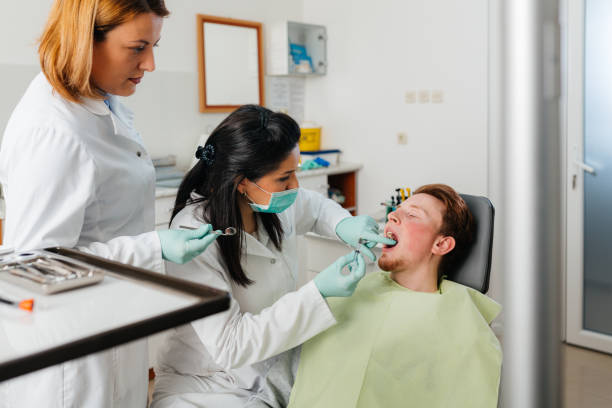 Best Broken or Cracked Tooth Emergency Dentist in Jonesborough, TN